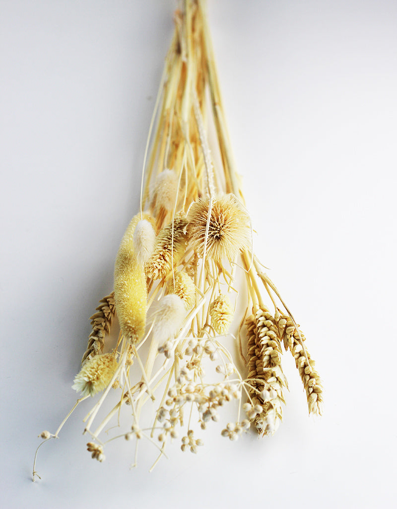 dried flower bouquet uk