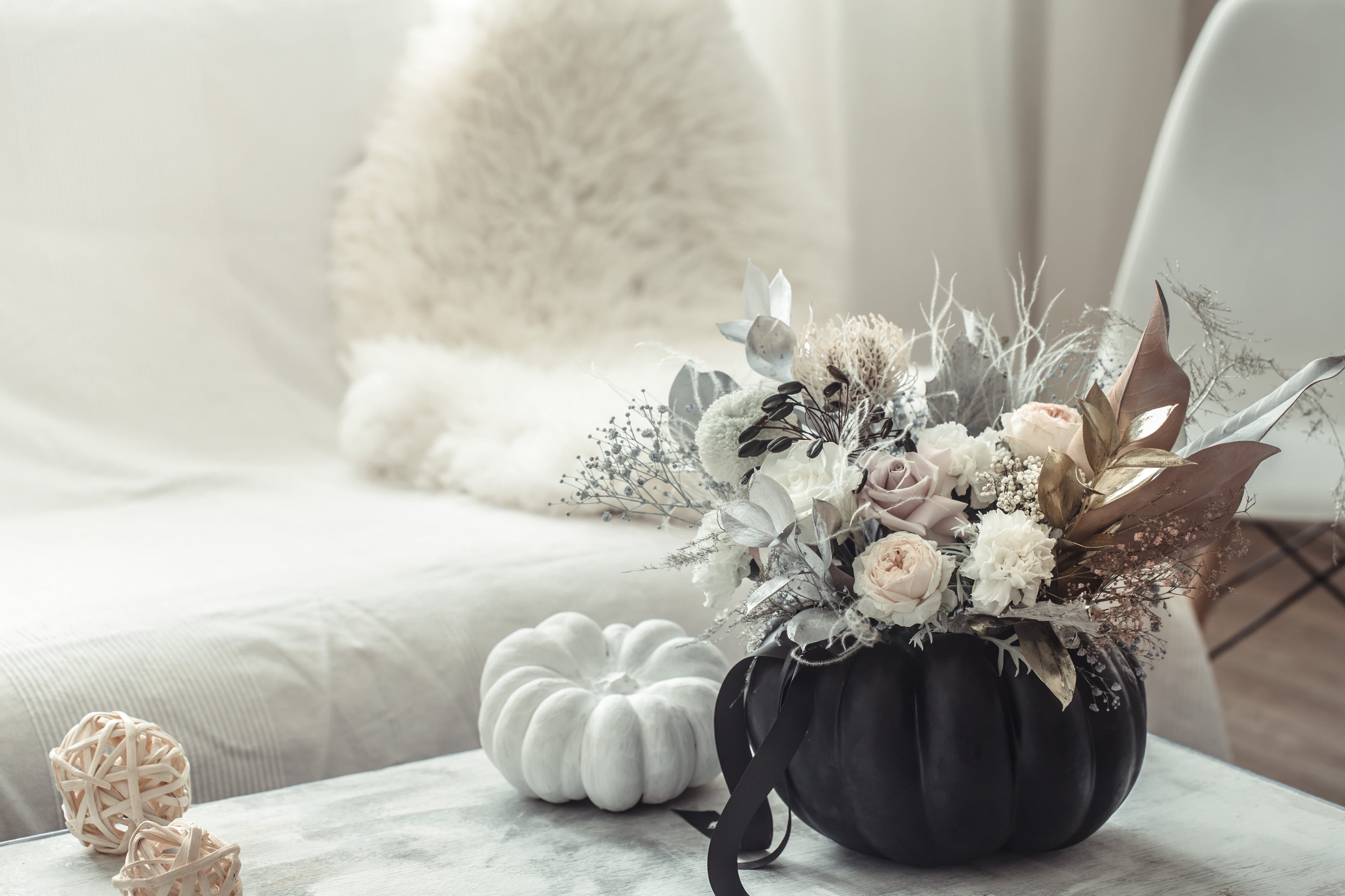 Top 5 Valentine’s Day Gifts for Her (Unique & Better than a Box of Chocolates)