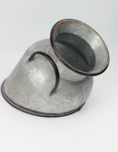 hanging vase